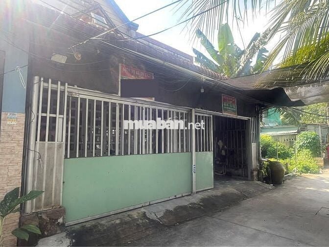Bán gấp nhà ở Trần Văn Giàu, LMX - Gần chợ Cầu Xáng 2p xe máy