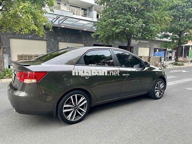 Kia Forte 2013 S 1.6 AT - 120000 km