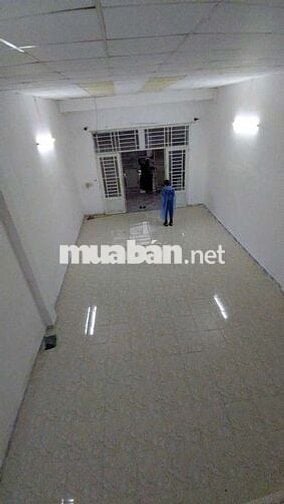 CHO THUÊ NHÀ 5X20M CẤP4 ĐÚC LỬNG, Đ LÊ TRỌNG TẤN
