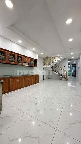 Cần bán GẤP nhà SHR 70m2 tại Dương Thị Mười sát bệnh viện Q.12