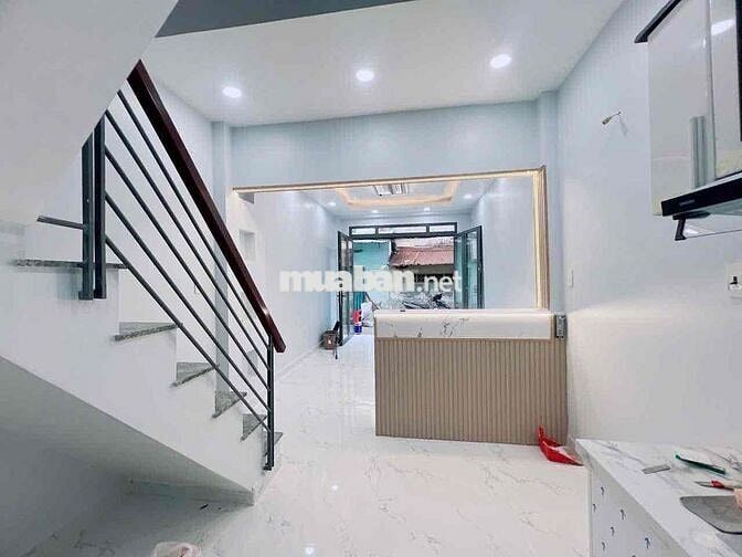 CÁCH MẶT TIỀN HOÀNG DIỆU - VĨNH KHÁNH 30m .NHÀ 3 TẦNG KHU DC HIỆN HỮU