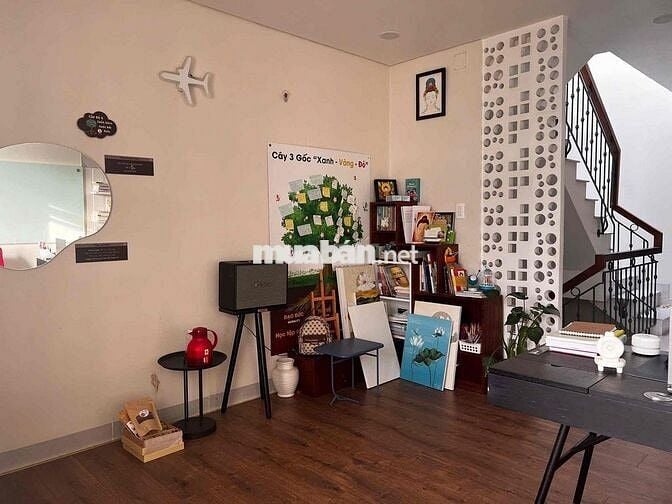 CHÍNH CHỦ BÁN NHÀ 3 LẦU NVL P6