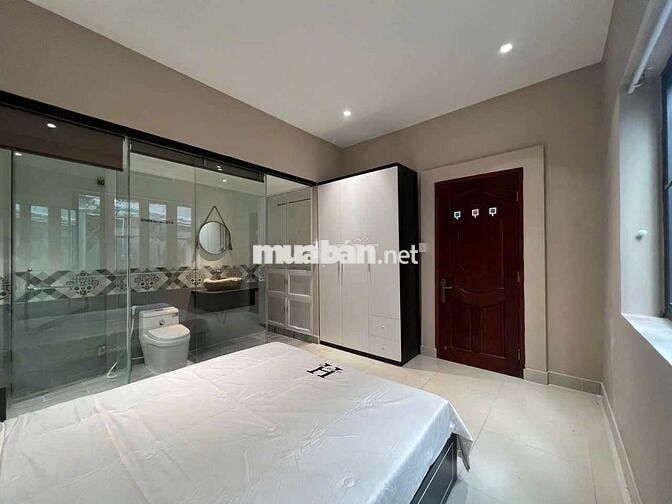 Cho thuê 8pn luxyry khai thác Airbnb khu Bùi Viện, Quận 1