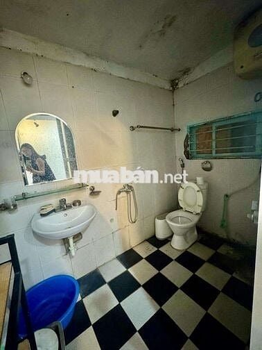 TT Lò Đúc- ô tô đỗ tầng 2, lô góc 60m, 2 ngủ, ban công thoáng sáng