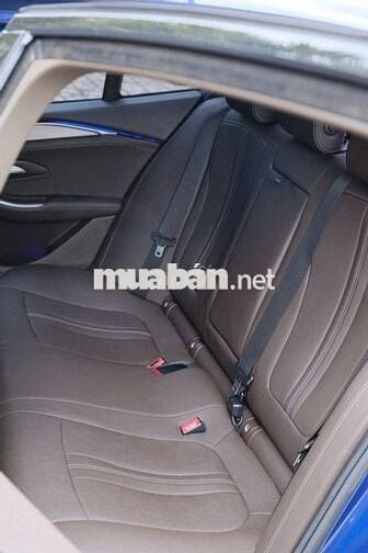 VinFast Lux A2.0 Tiêu chuẩn 2022 - 75000 km