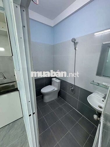 NHÀ MẶT TIỀN TO MÀ GIÁ LẠI NHỎ