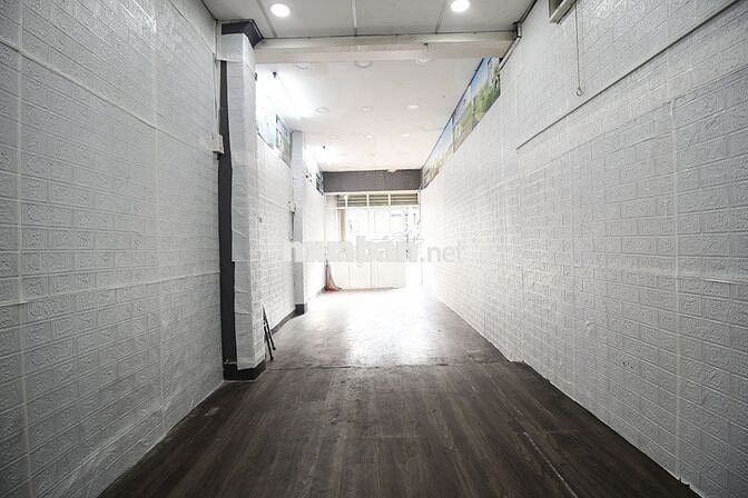 Mặt bằng kinh doanh 30m2, có vỉa hè, đường Âu Cơ Phường 9 Tân Bình