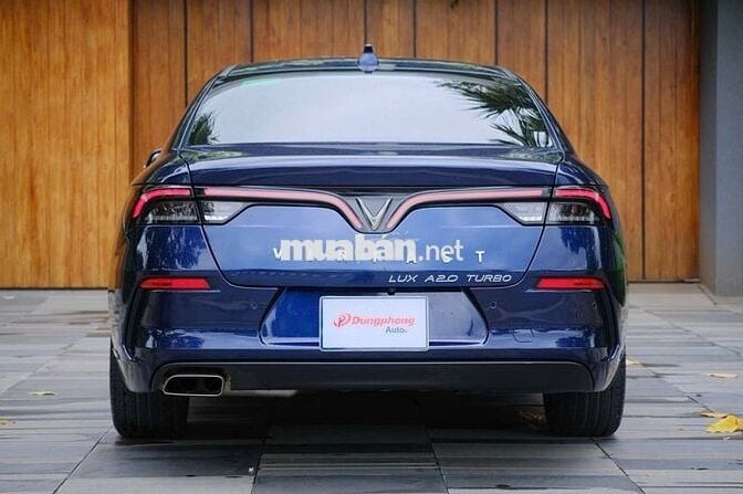 VinFast Lux A2.0 Tiêu chuẩn 2022 - 75000 km