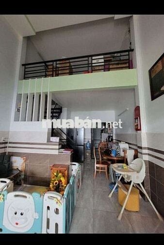 Giảm giá bán nhanh nhà 60m2(4x15m) đường lớn xe tải Huỳnh Thị Hai, 3tỉ