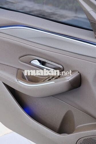 VinFast Lux A2.0 Tiêu chuẩn 2022 - 75000 km