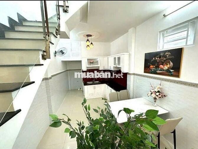 BÁN NHÀ TRỆT LẦU-2PN, 4x10m DTSD:66m2, Đ.LÊ ĐỨC THỌ, P16. GIÁ: 3.7TỶ