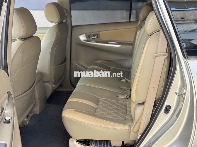 Toyota Innova 2013 2.0G CỌP