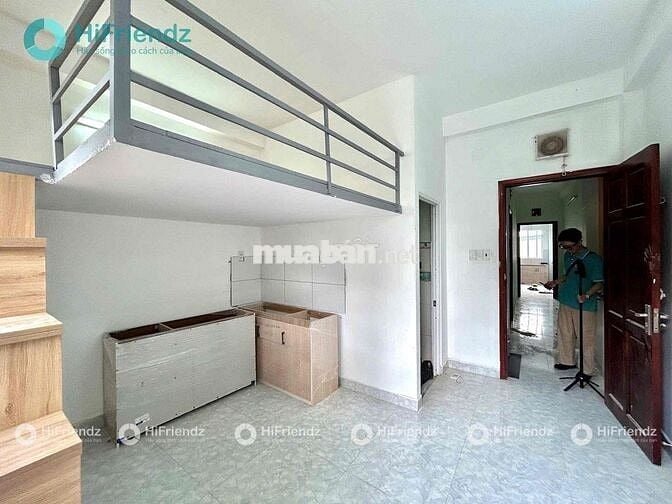 Gác Bancol Tách Khu Vực Bếp Ngay Vòng Xoay Mũi Tàu