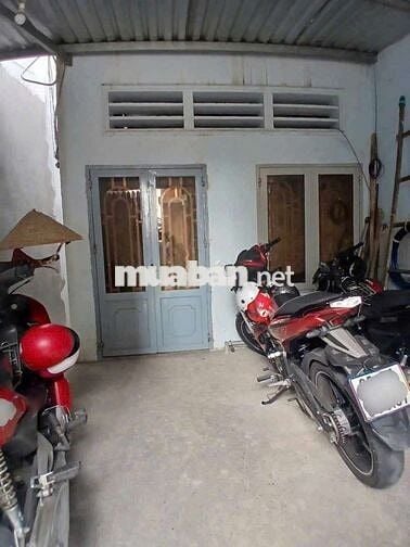 Bán nhà đường Bùi Văn Ngữ ,4×20 HXT .shr .