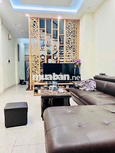 Lô Góc - Ô Tô Lùi Cửa - 30M Ra Ô TÔ Tránh - Nhiều Tiện Ích