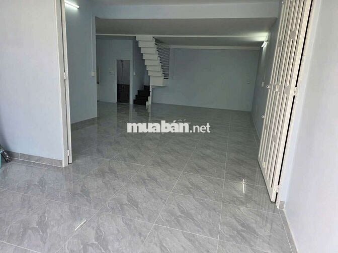 NHÀ MẶT TIỀN TO MÀ GIÁ LẠI NHỎ