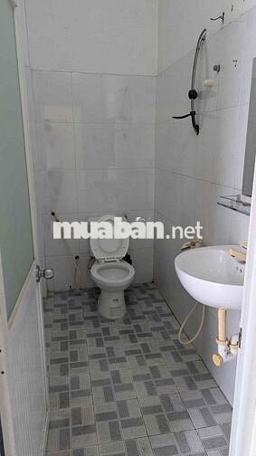 CHO THUÊ 1 PHÒNG TRỌ ĐẸP RỘNG 2 CỬA SỔ BANCON