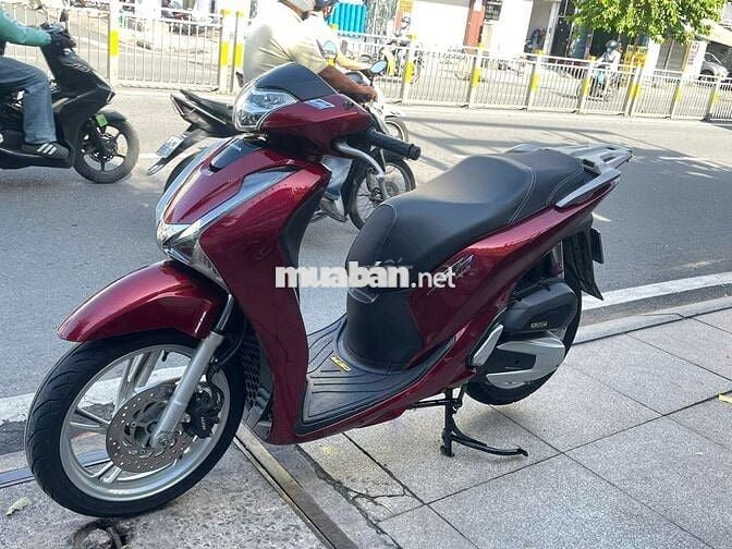 Honda SH 125 2018 mới 90% Bstp chính chủ