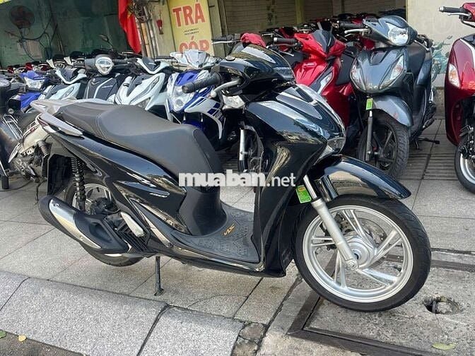 Honda SH 150I 2021 mới 90% Bstp chính chủ
