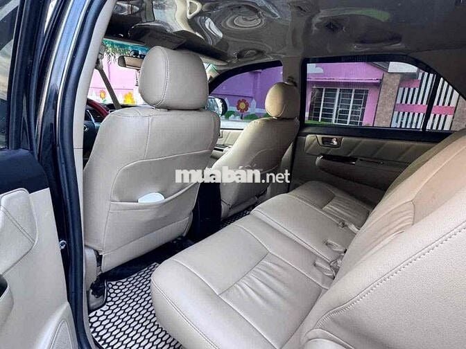 Toyota Fortuner 2014 2.7V 4x4 AT - 70000 km