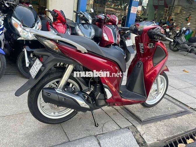 Honda SH 125 2018 mới 90% Bstp chính chủ