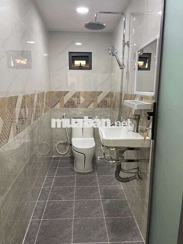 NHÀ MỚI XÂY ĐẸP LUNG LINH HẺM OTO NGAY ĐẶNG VĂN BI, 1T1L 4X14M 2PN 2WC