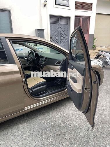 Hyundai Accent 1.4 AT sản xuất 2019 chính chủ