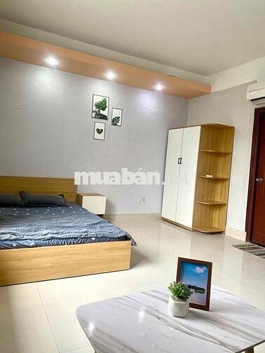 Cho Thuê Căn Hộ Studio Rộng Cửa Sổ Lớn Full NT Bếp Xa Ở Trung Tâm Q10