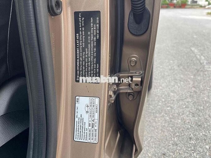 Hyundai Accent 1.4 AT sản xuất 2019 chính chủ