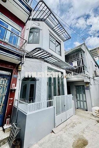 3 Tỷ74, bán nhà mới đẹp Quận 6, Dtsd 50m2, 2 pn, sổ riêng