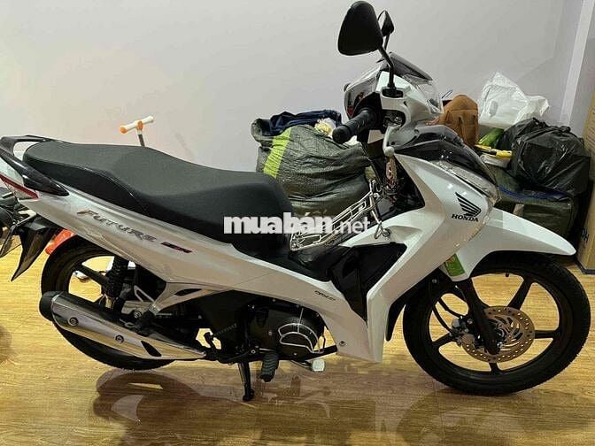 xe chạy từ hãng về tới nhà đúng 47km