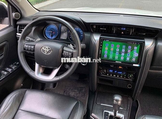 Toyota Fortuner 2022 2.4 4x2 AT - 55000 km