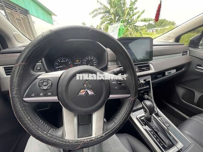 Mitsubishi Xpander 2022 Premium 1.5 AT - 27000 km