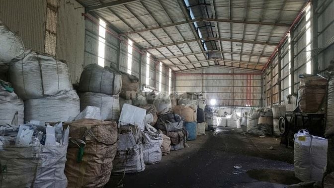 Cho thuê kho xưởng 3.000m² khuôn viên 10.000m², Đức Hòa Đông, Long An