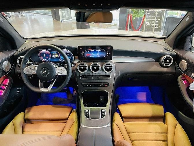 👑GLC300 – Nói ít, thể hiện nhiều