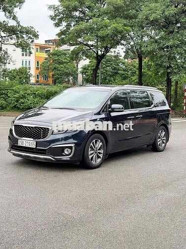 Kia Sedona 2017 - 100000 km