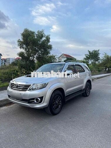 Toyota Fortuner 2015 2.5G - 90000 km gốc Huế