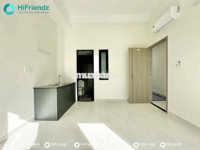 Khai trương studio mới xây ở Làng đại học