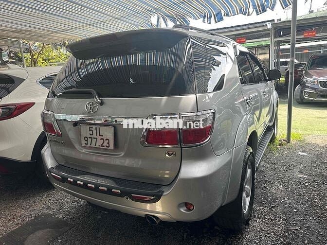 Toyota Fortuner 2010 2.7V - 90000 km