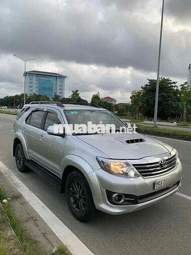 Toyota Fortuner 2015 2.5G - 90000 km gốc Huế