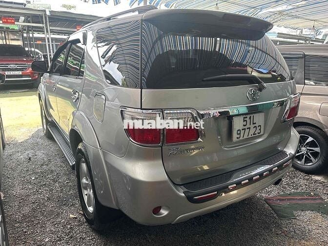 Toyota Fortuner 2010 2.7V - 90000 km