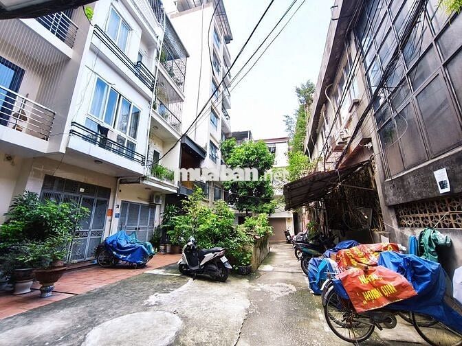 Cực hiếm, Bán nhà Lê Đại Hành, 25m2 3 phòng ngủ 6.65 tỷ