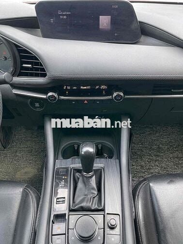 Mazda 3 2020 1.5L Luxury - 84000 km