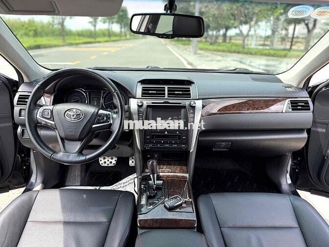 Toyota Camry 2016 2.5Q Siêu lứơt 37000 km