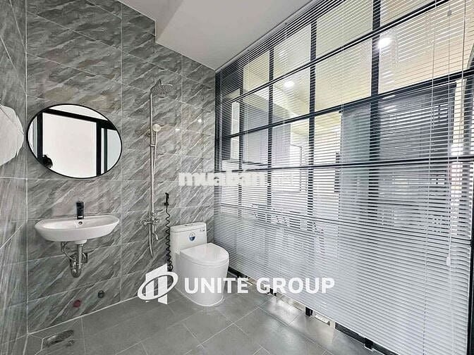 CĂN HỘ CAO CẤP FULL NỘI THẤT BAN CÔNG THOÁNG GIÁP QUẬN 1