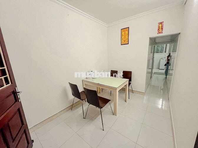 TT TRUNG TÂM BA ĐÌNH - Ô TÔ ĐỖ CỬA- 2 NGỦ