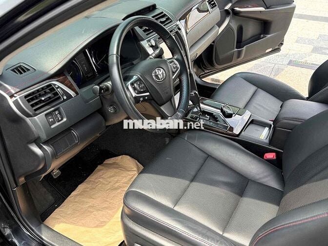 Toyota Camry 2016 2.5Q Siêu lứơt 37000 km