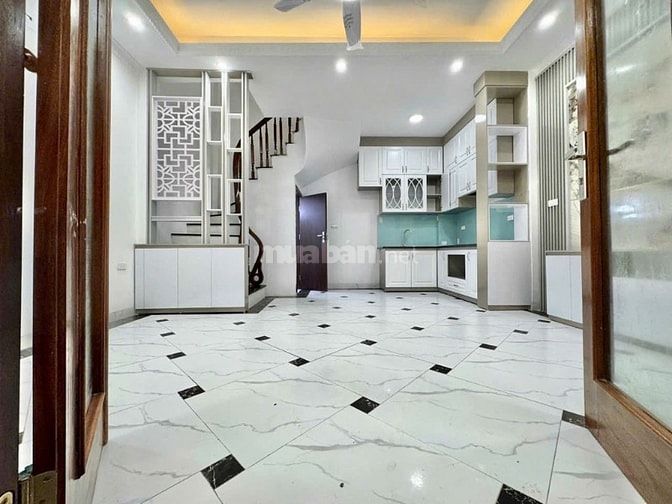 Bán nhà 5 tầng đẹp giá cực tốt tại Thụy Phương, Đông ngạc, Bắc Từ Liêm