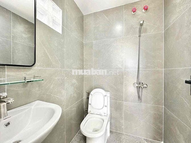 Khai trương studio mới xây ở Làng đại học