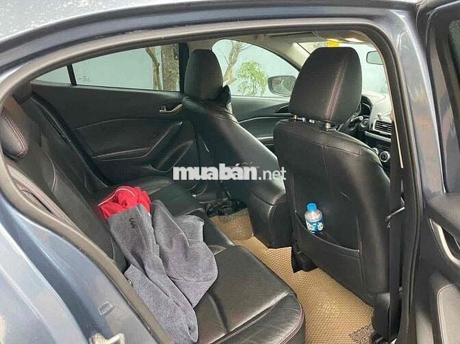 Mazda 3 2017 1.5 AT Sedan - 110000 km